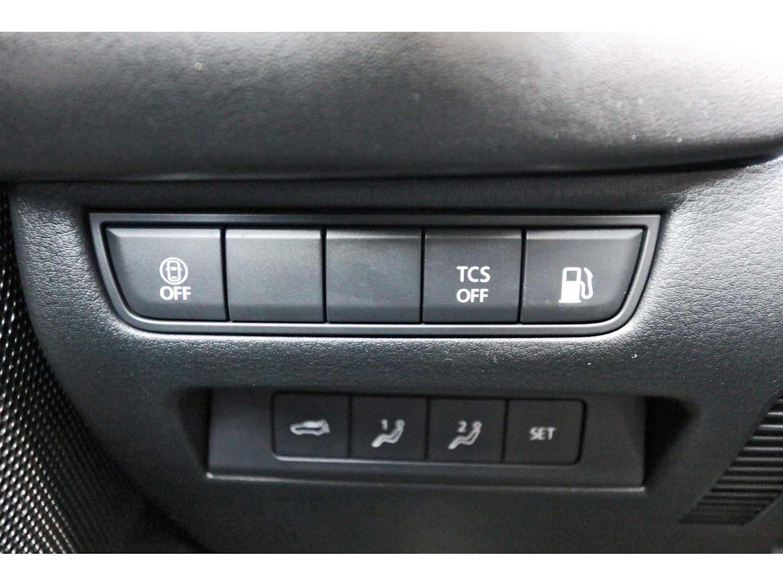 Used 2025 MAZDA CX-50 2.5 Hybrid w/ Weather Package image 19