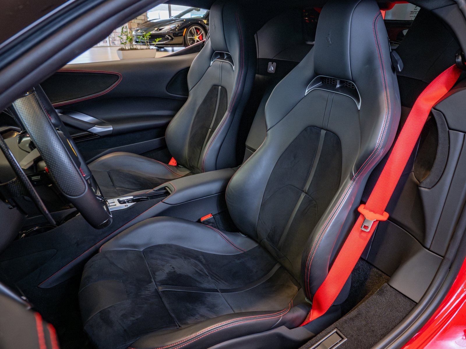 Used 2023 Ferrari SF90 Stradale image 11