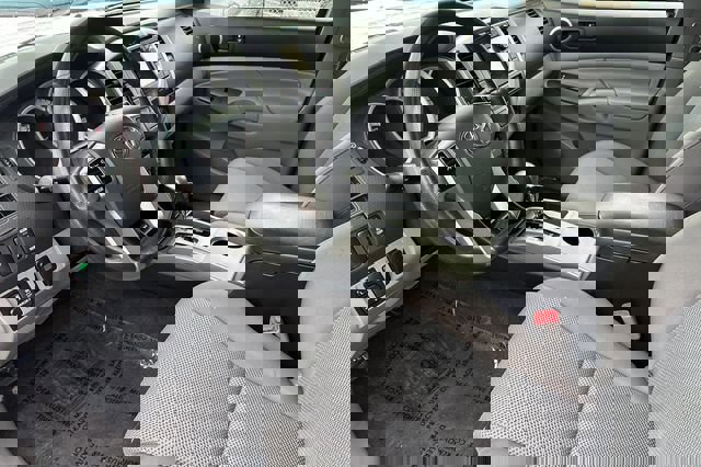 Used 2013 Toyota Tacoma PreRunner w/ TRD Sport Pkg image 11