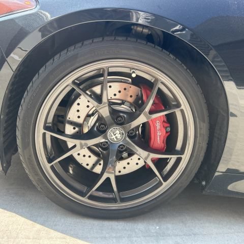 Used 2021 Alfa Romeo Giulia Quadrifoglio RWD image 10