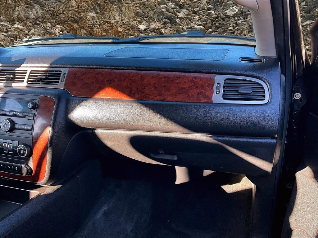 Used 2012 Chevrolet Suburban LS w/ Convenience Package 1 image 14