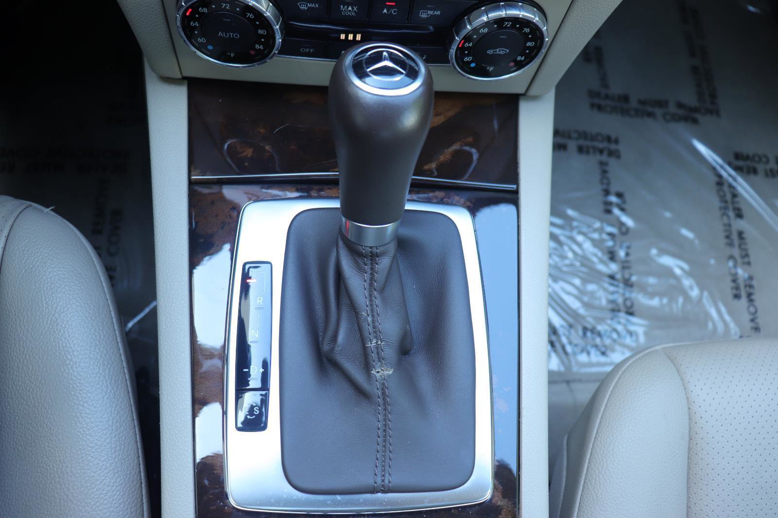 Used 2013 Mercedes-Benz C 250 Luxury image 30