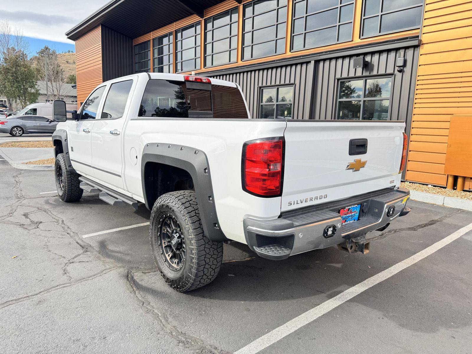 Used 2015 Chevrolet Silverado 2500 LTZ AWD/4WD image 3