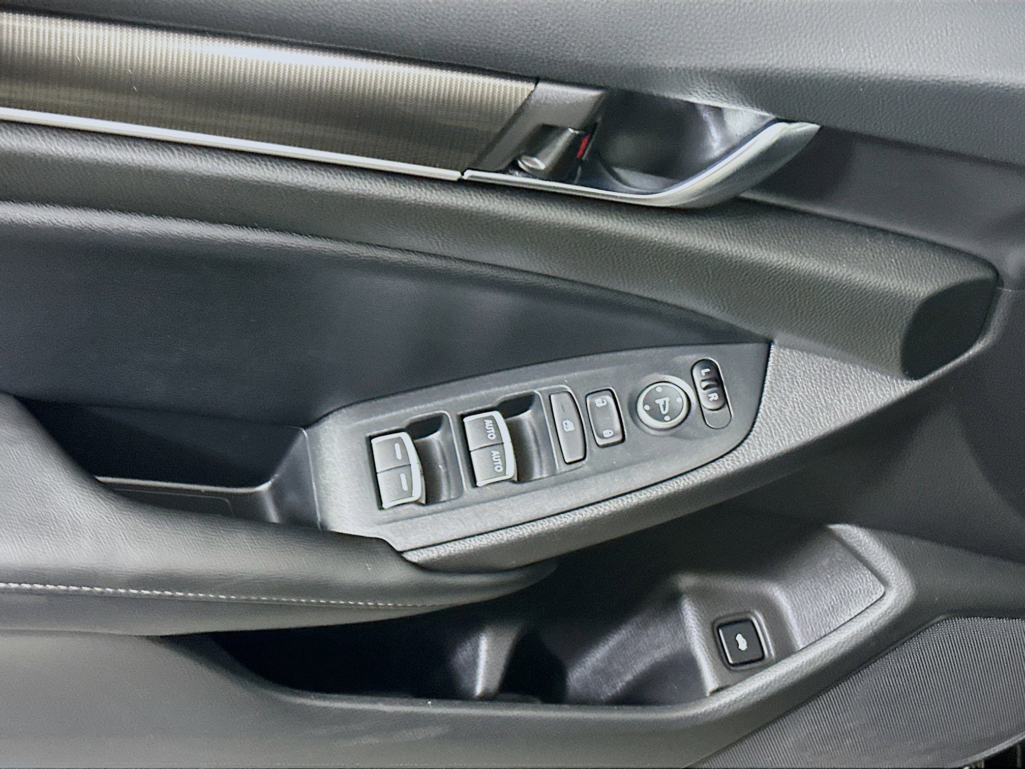 Used 2022 Honda Accord Sport image 15