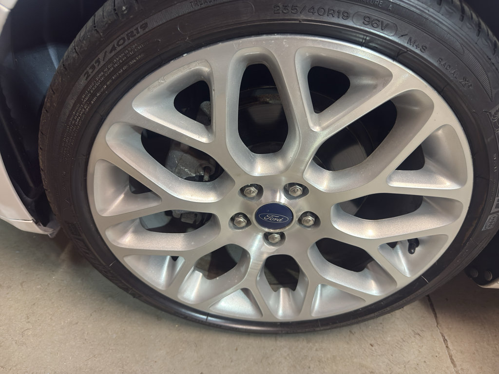 Used 2014 Ford Fusion Titanium FWD image 31