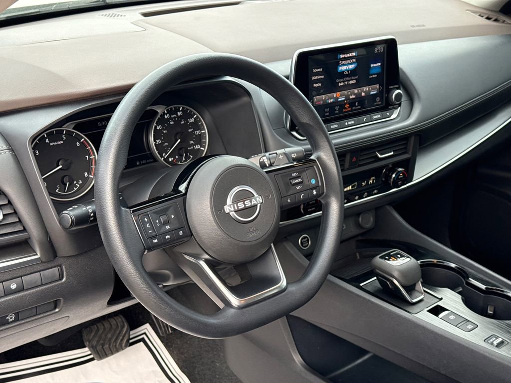 Used 2023 Nissan Rogue SV image 19