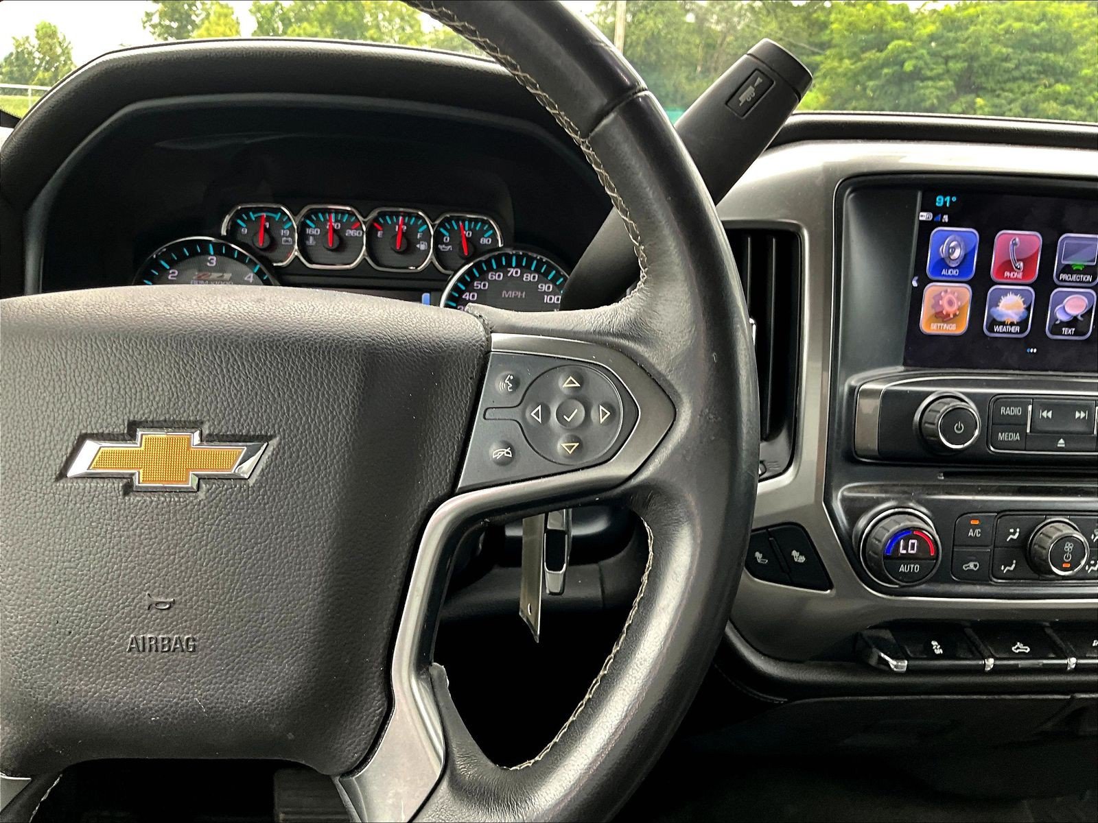 Used 2017 Chevrolet Silverado 1500 LTZ Z71 AWD/4WD image 12