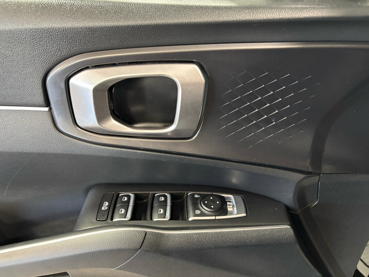 Used 2021 Kia Sorento S image 23