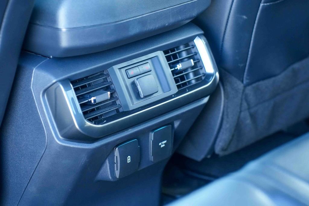 Used 2023 Ford F150 Lariat w/ Equipment Group 502A High AWD/4WD image 20