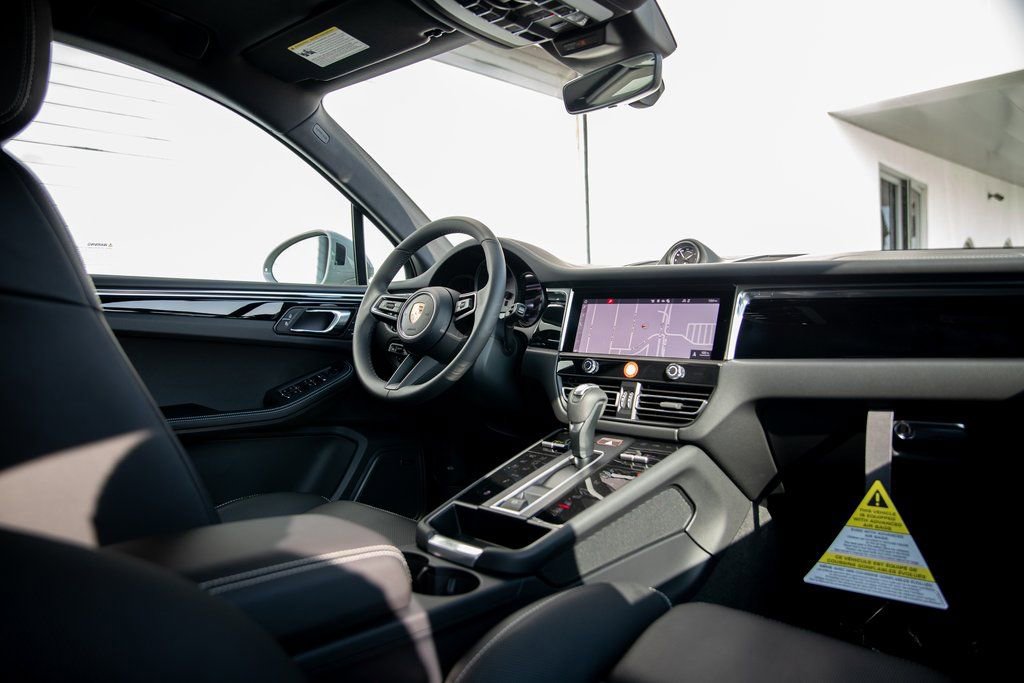 New 2026 Porsche Macan S AWD/4WD image 27
