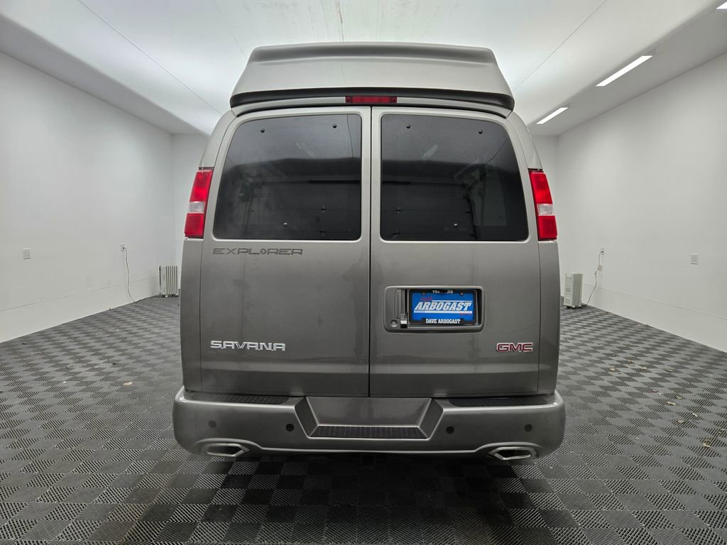 New 2025 GMC Savana 2500 Extended w/ Driver Convenience Package image 10