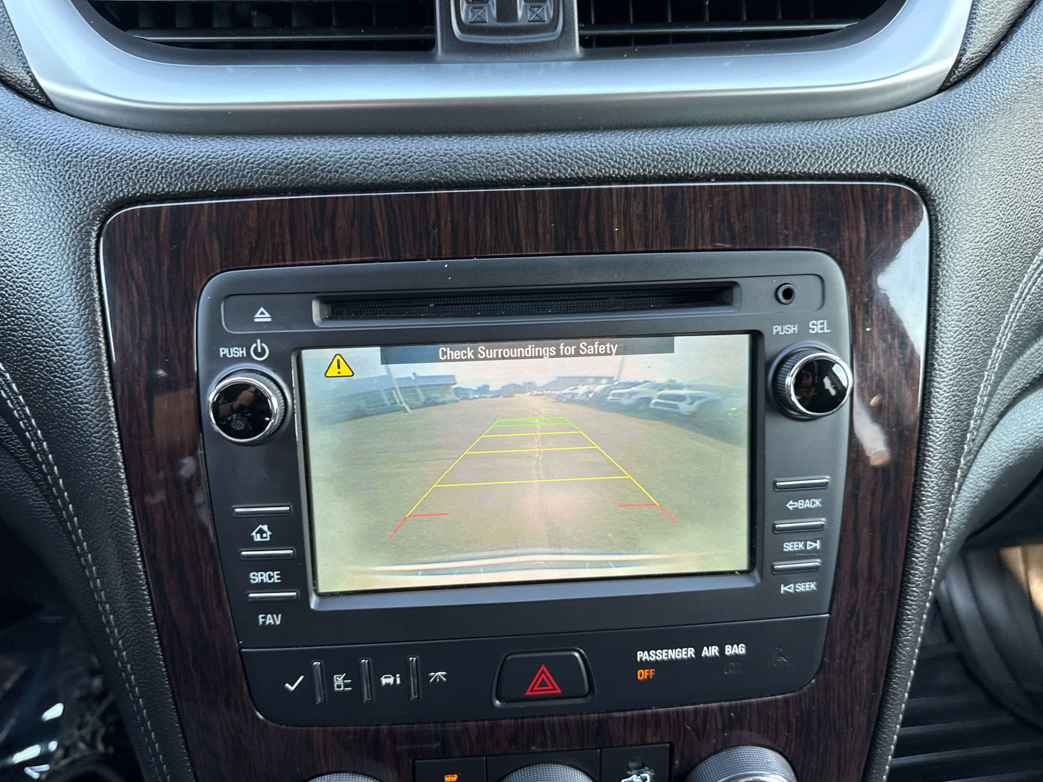 Used 2017 Chevrolet Traverse LT FWD image 24