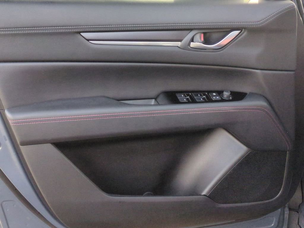 Certified 2023 MAZDA CX-5 Carbon Edition image 11