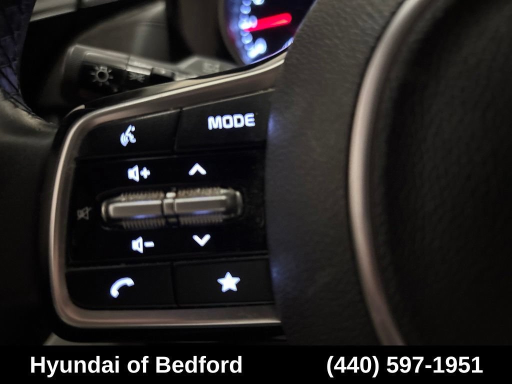 Used 2022 Kia Carnival SX FWD image 16