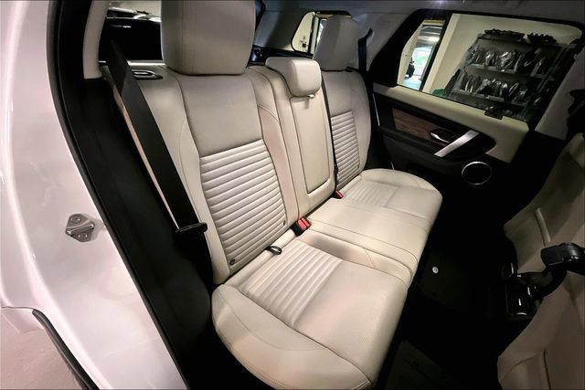 Certified 2025 Land Rover Discovery Sport S image 16