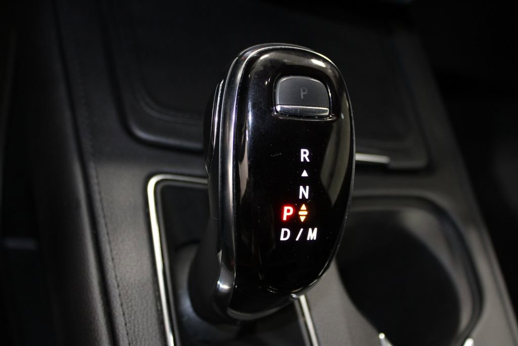 Used 2024 Cadillac XT4 Premium Luxury image 52