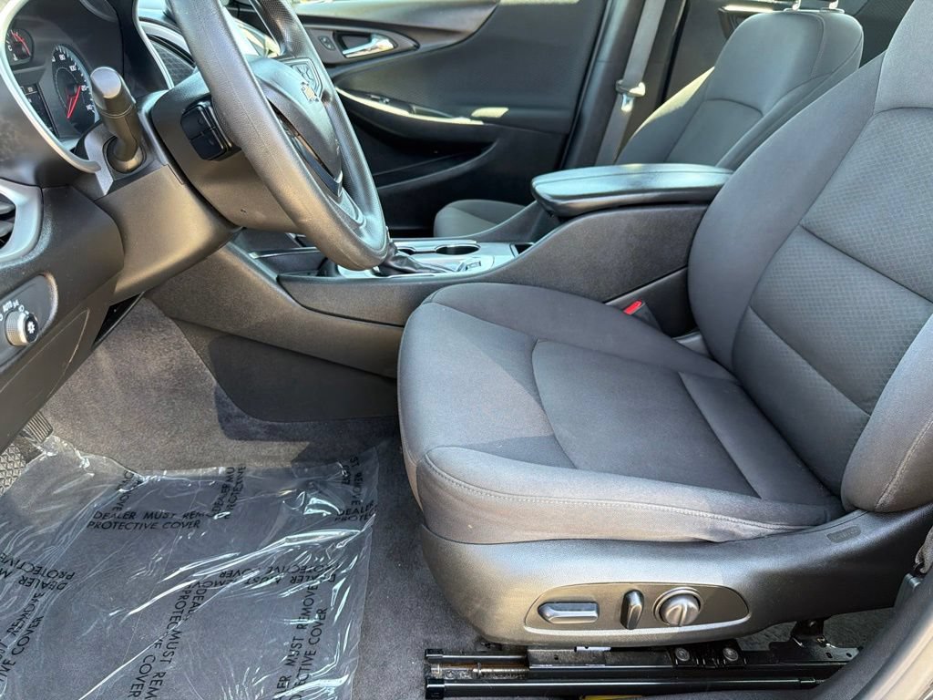 Used 2023 Chevrolet Malibu LT FWD image 21