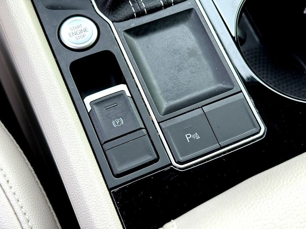 Used 2022 Volkswagen Atlas SE image 22