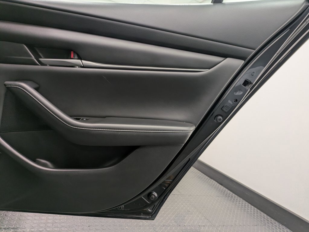 Certified 2020 MAZDA MAZDA3 AWD Sedan w/ Select Package image 25