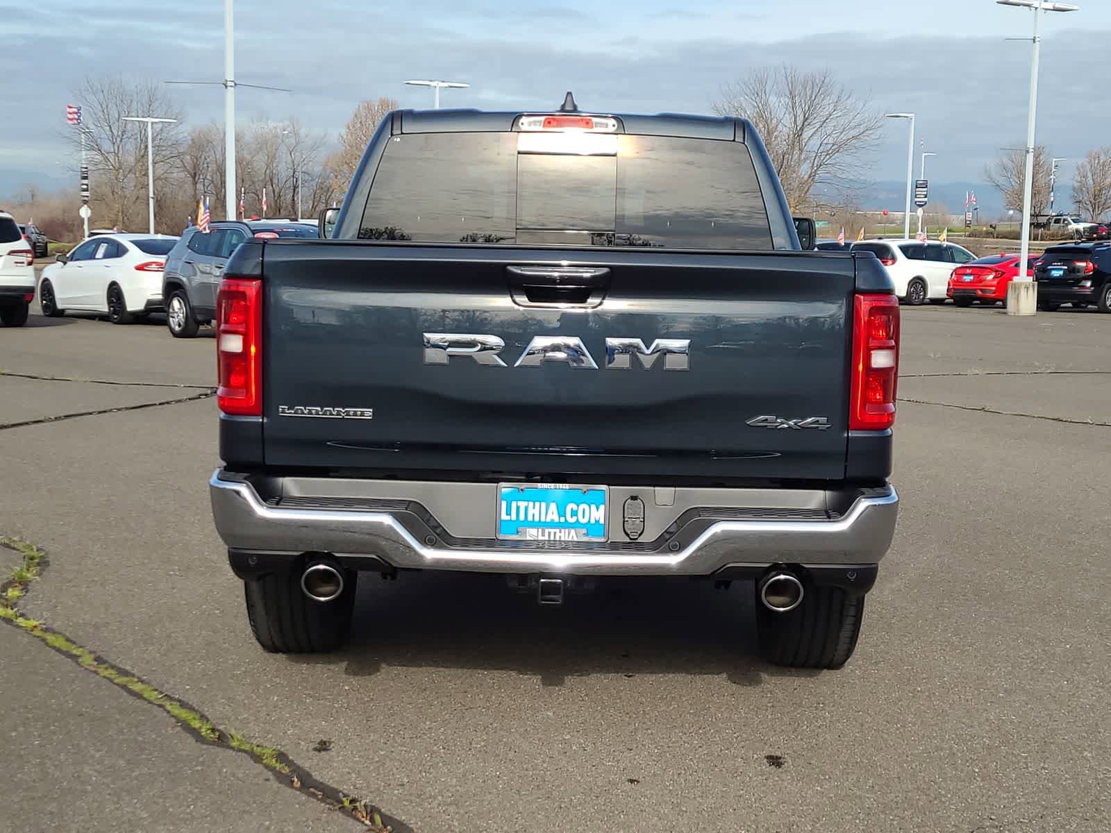 New 2026 RAM 1500 Laramie AWD/4WD image 13