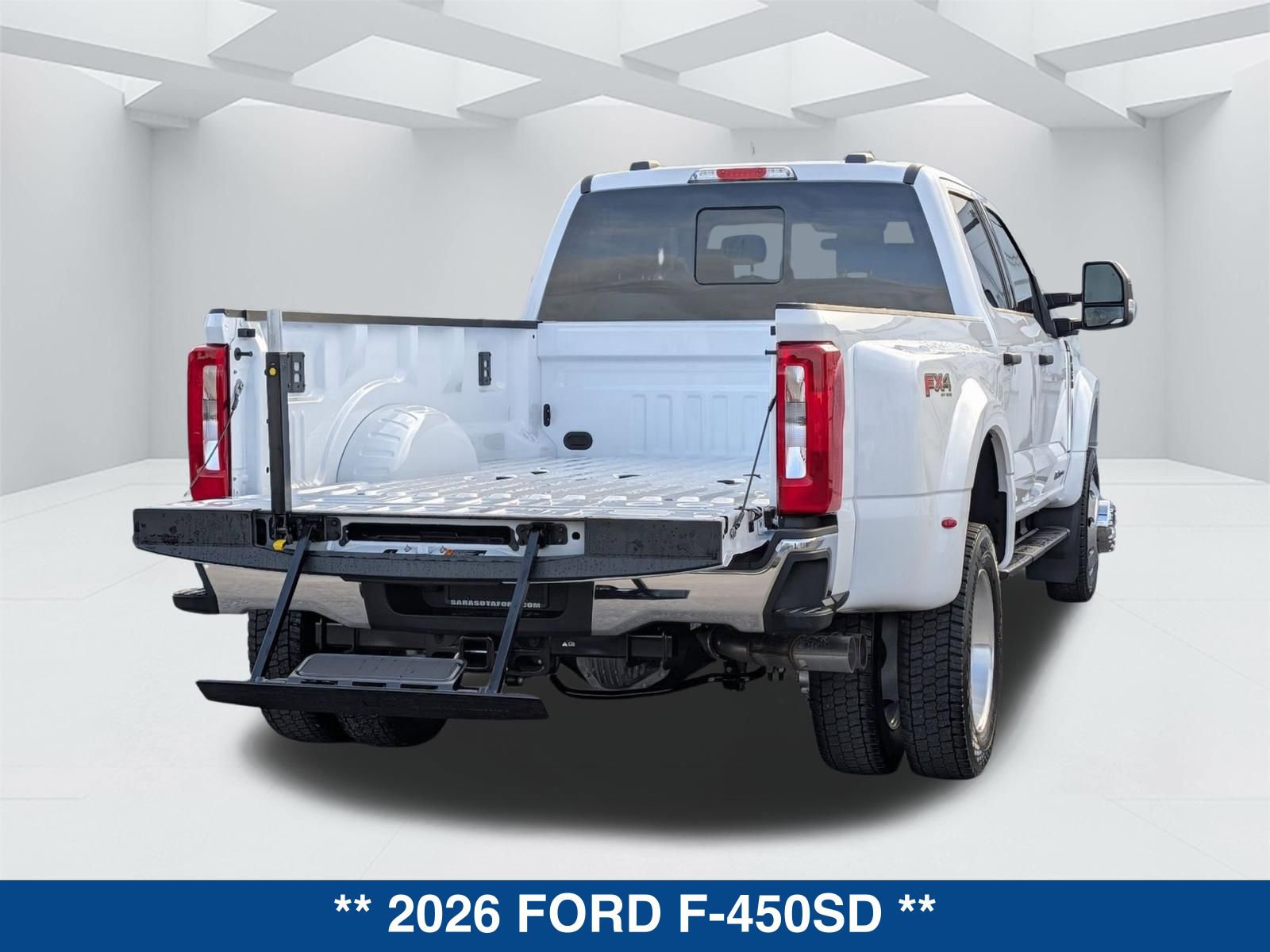 New 2026 Ford F450 XLT w/ FX4 Off-Road Package AWD/4WD image 14