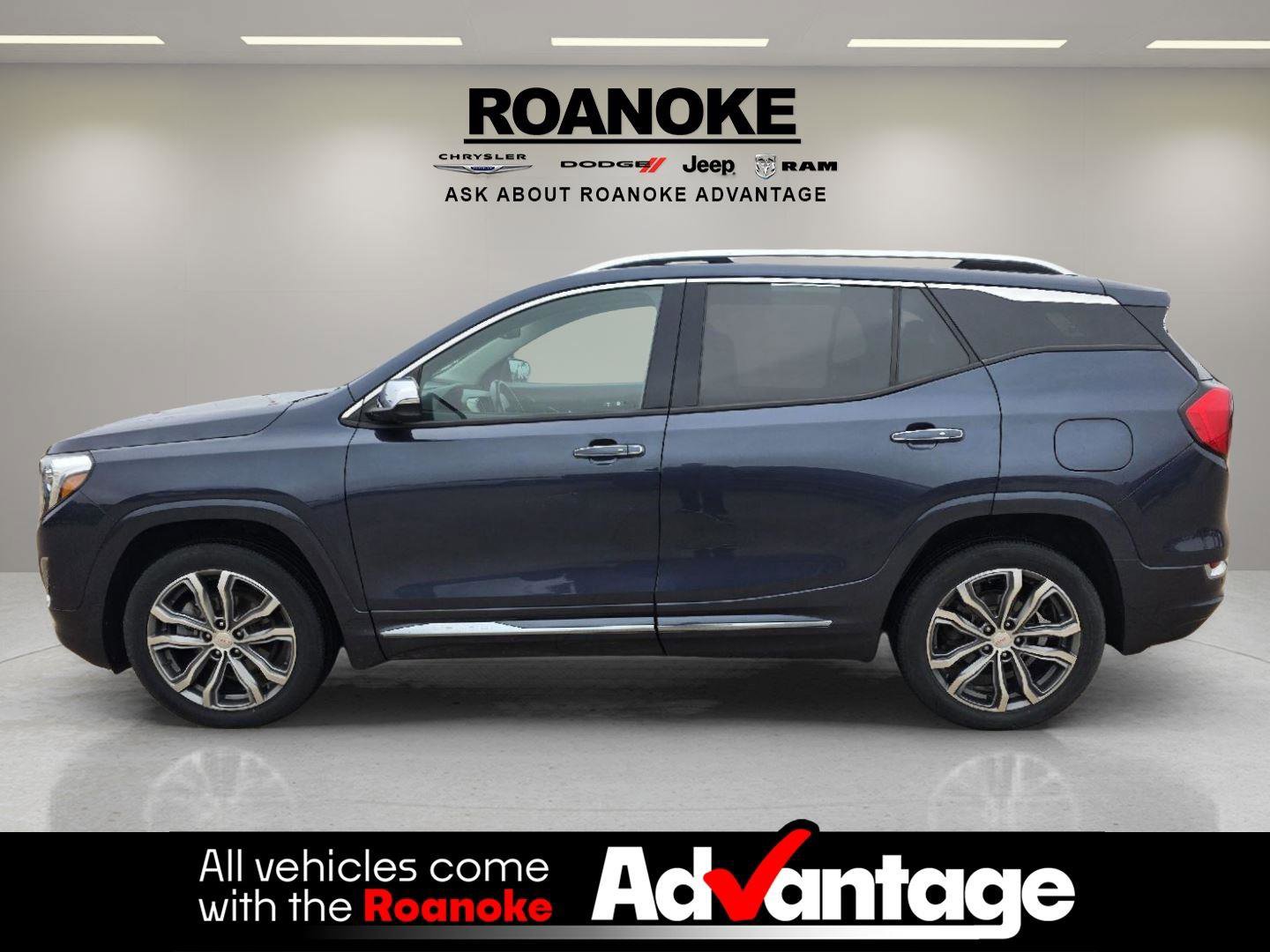 Used 2019 GMC Terrain Denali image 3