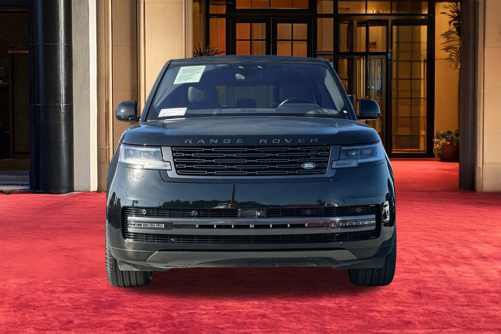 Used 2023 Land Rover Range Rover SE image 7