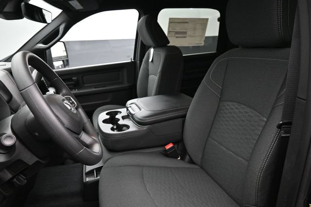 New 2027 RAM 3500 Tradesman AWD/4WD image 16