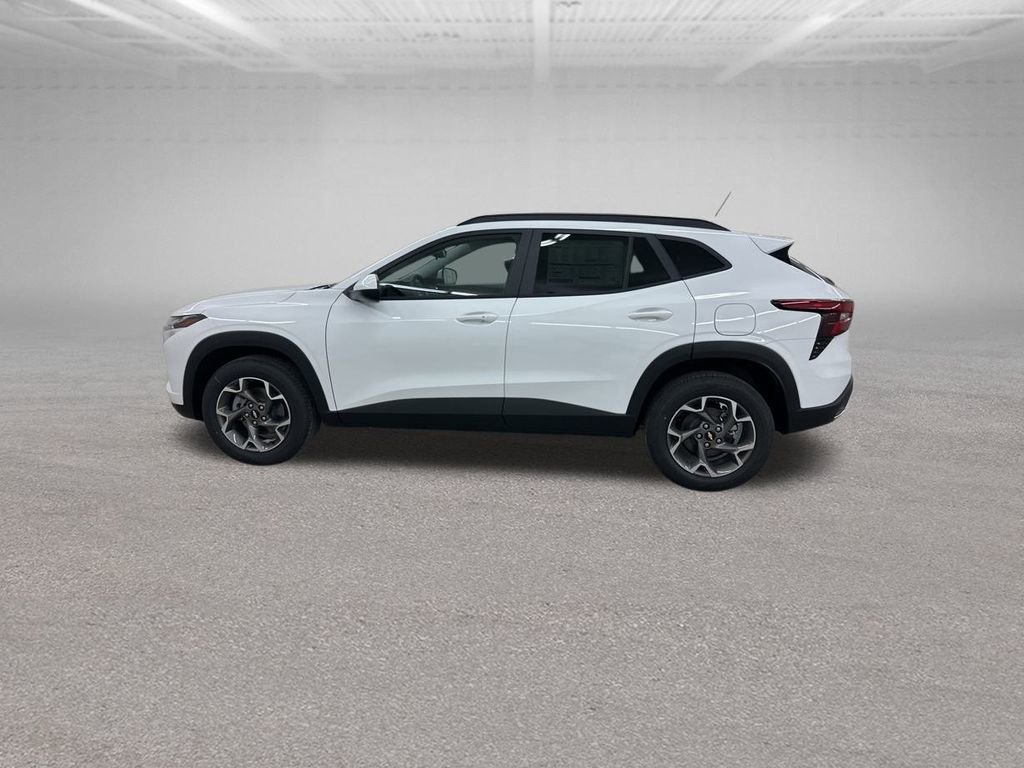 New 2026 Chevrolet Trax LT w/ Driver Confidence Package image 6