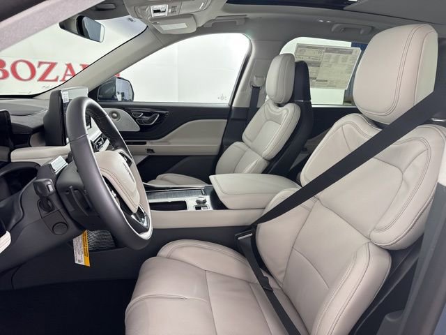 New 2025 Lincoln Aviator Reserve w/ Equipment Group 201A image 14