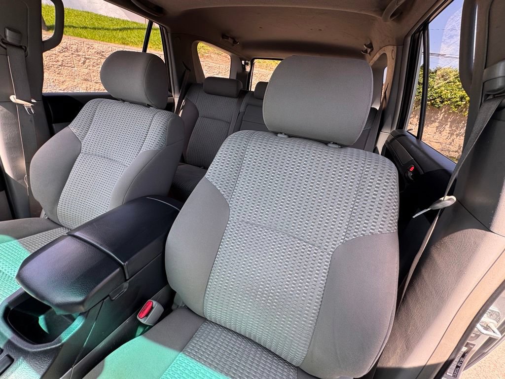 Used 2007 Toyota 4Runner SR5 AWD/4WD image 19