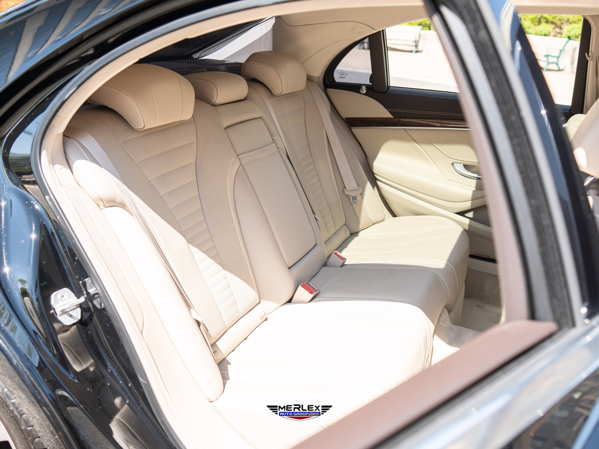 Used 2016 Mercedes-Benz S 550 Sedan image 18