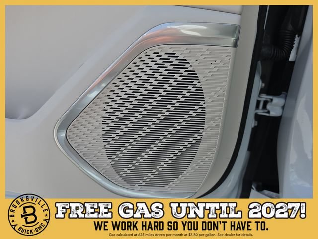 New 2027 Buick Enclave Avenir w/ LPO, Floor Liner Package FWD image 18