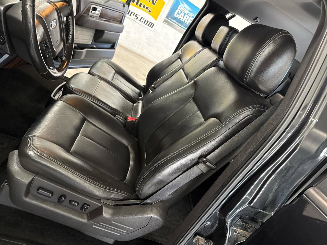 Used 2013 Ford F150 Lariat w/ Mid Equipment Group image 9