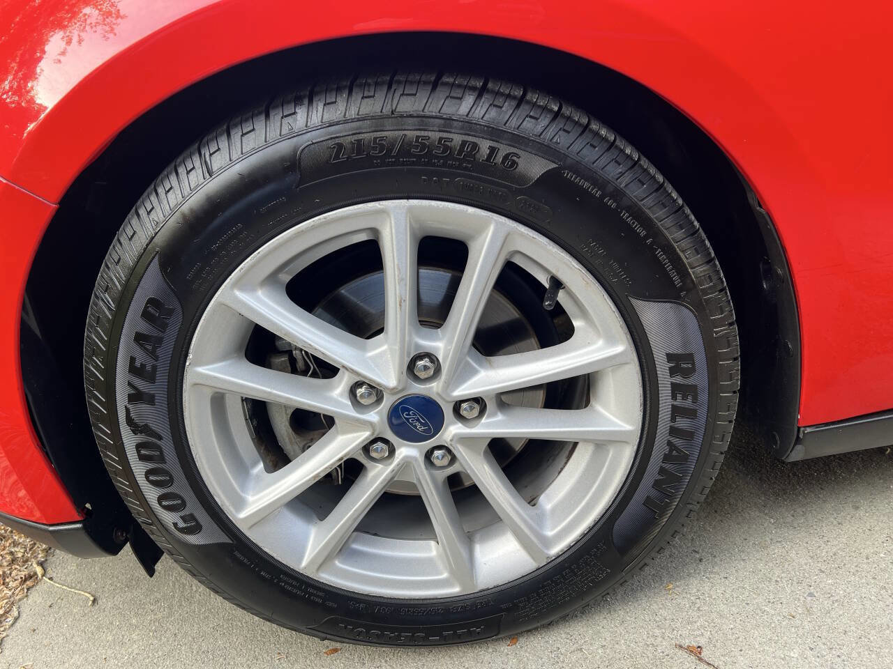 Used 2017 Ford Focus SE image 26