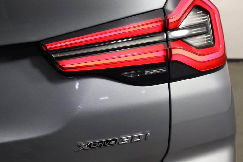 Used 2024 BMW X3 xDrive30i w/ Convenience Package image 44