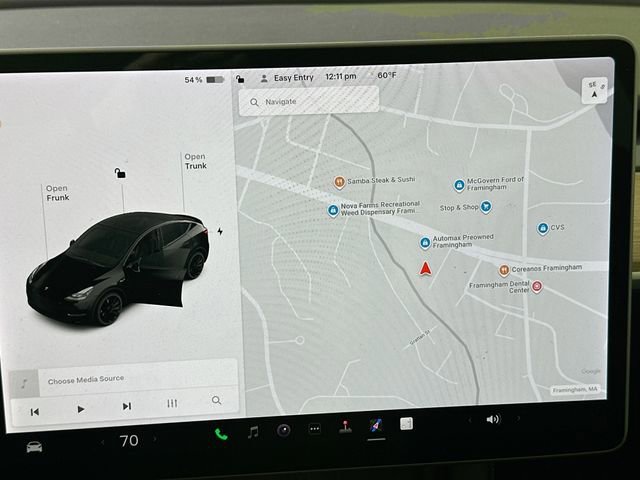 Used 2022 Tesla Model Y Performance image 12