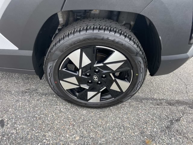 Certified 2024 Hyundai Kona SEL w/ Convenience Package AWD/4WD image 11