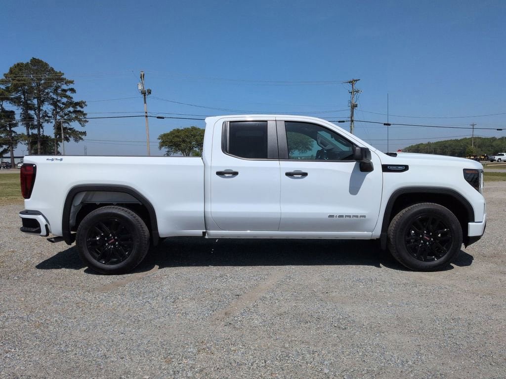 New 2026 GMC Sierra 1500 Pro w/ Graphite Edition AWD/4WD image 3