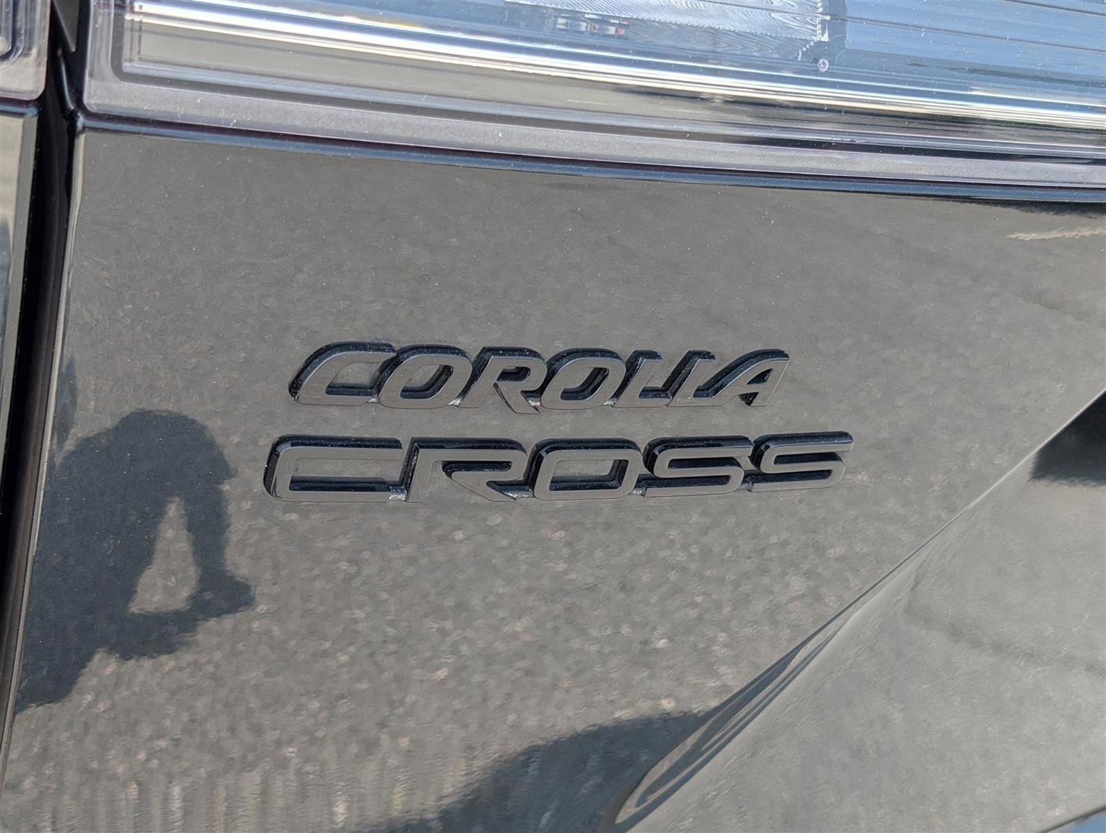 Used 2024 Toyota Corolla Cross XSE w/ Convenience Package image 10