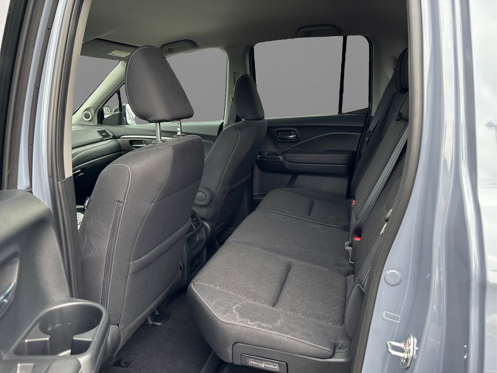 Used 2023 Honda Ridgeline Sport image 10