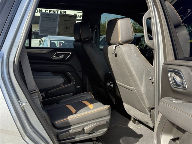 Used 2023 GMC Yukon AT4 image 32