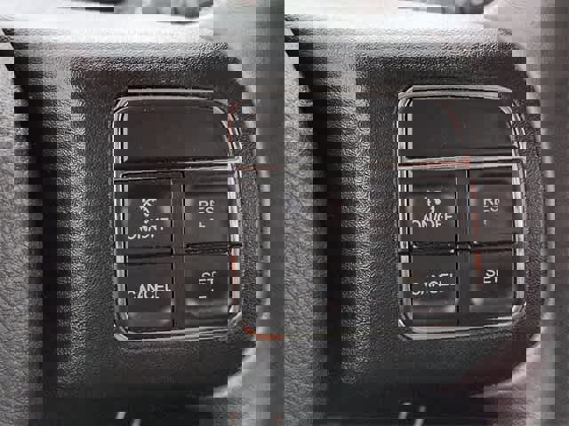 Used 2016 Jeep Wrangler Unlimited Sahara w/ Connectivity Group image 25