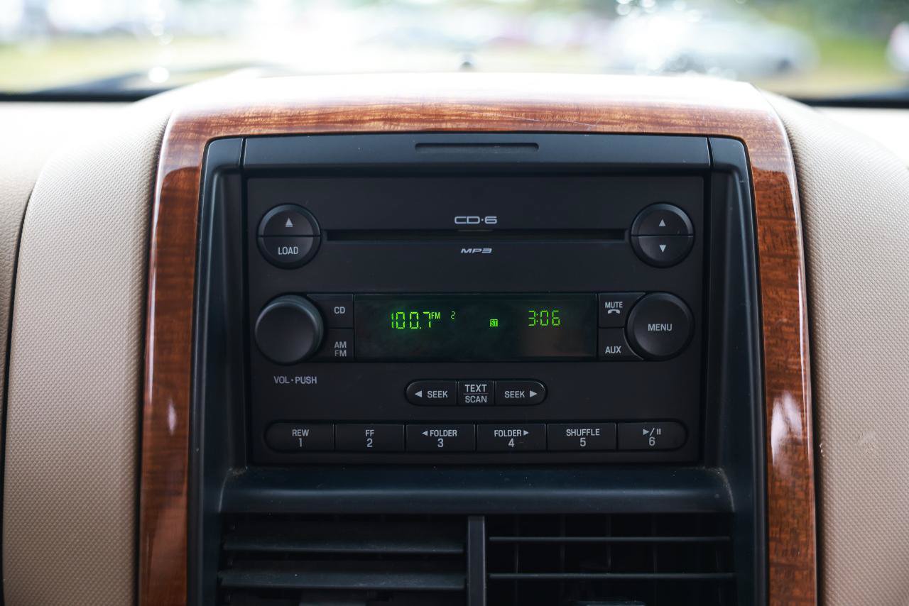 Used 2007 Ford Explorer Eddie Bauer RWD image 34