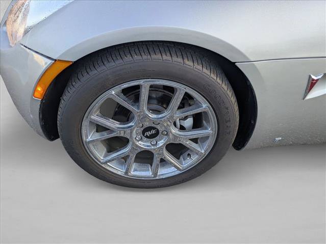 Used 2007 Pontiac Solstice Convertible w/ Preferred Package RWD image 10
