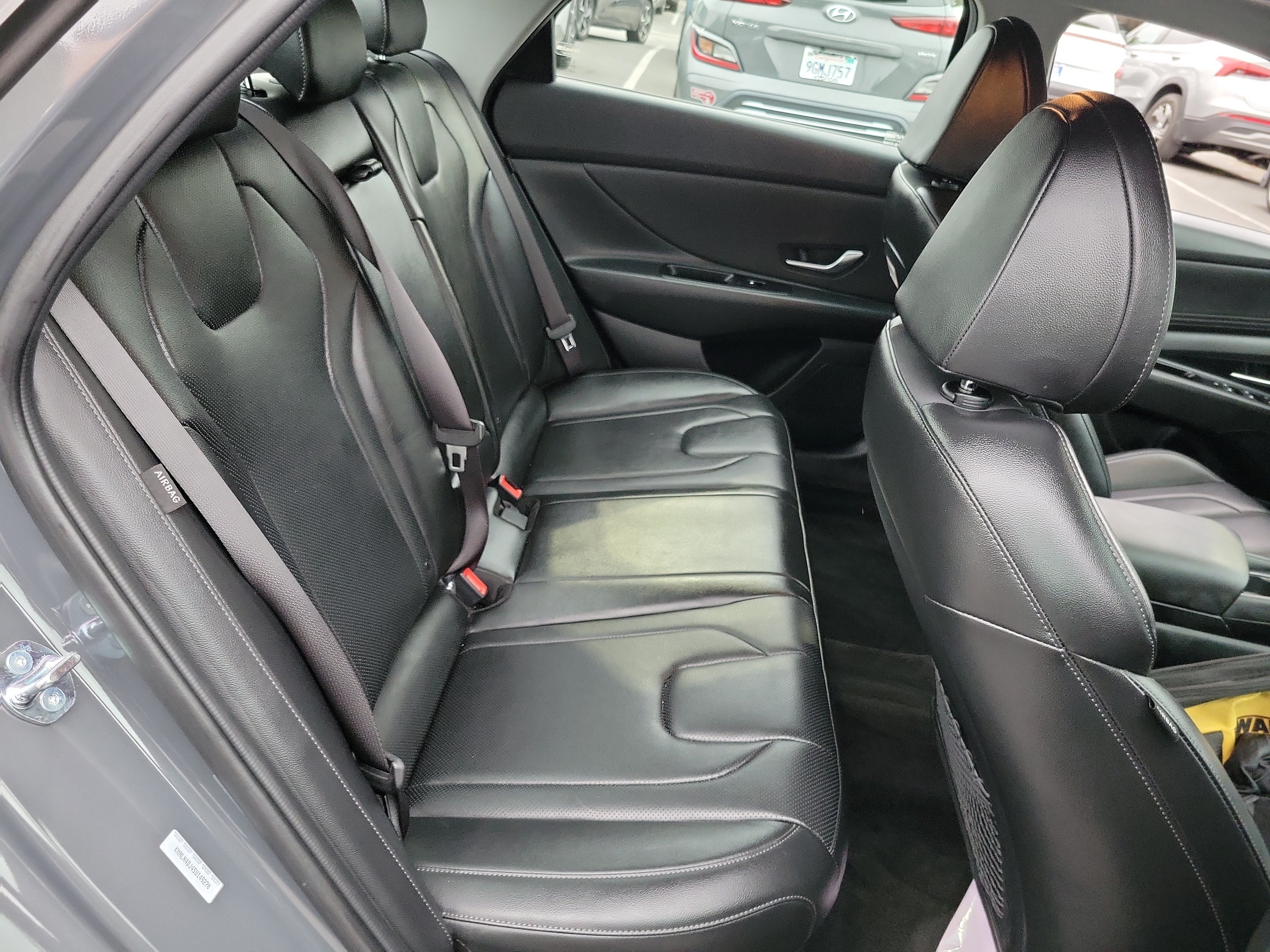 Certified 2025 Hyundai Elantra Limited FWD image 24