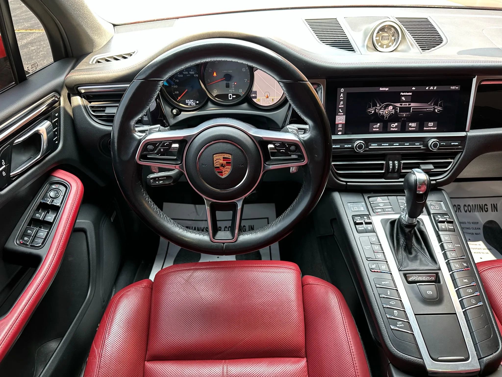 Used 2020 Porsche Macan S image 19