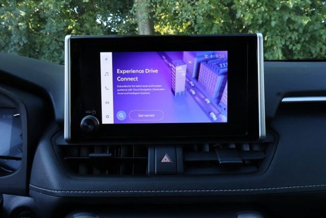 Used 2024 Toyota RAV4 XLE image 18