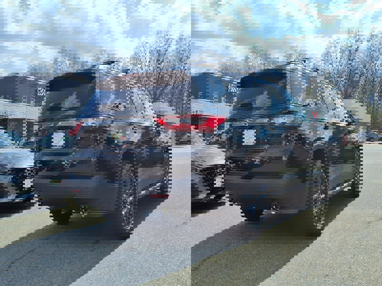 Used 2019 Chevrolet Traverse RS w/ LPO, 'HIT The Road' Package image 4