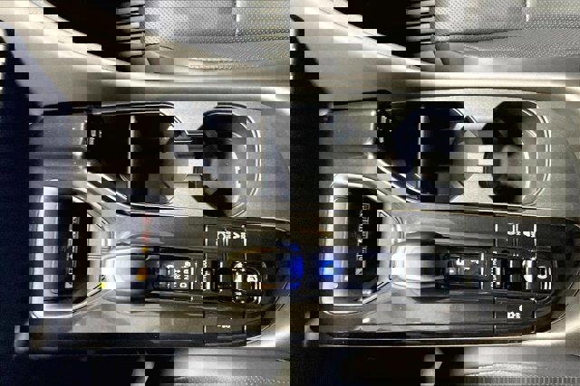 Used 2026 Toyota Crown Limited image 41